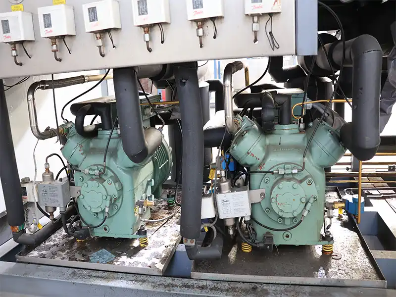 pharmaceutical freeze dryer motor.webp