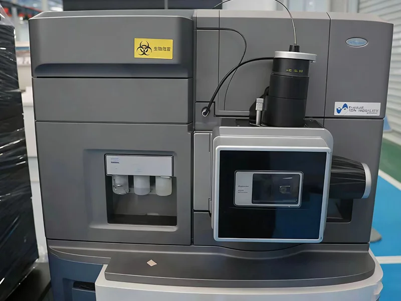 High-resolution tandem mass spectrometer.webp