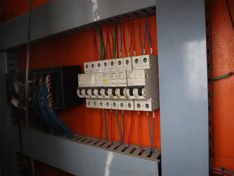 Vacuum freeze dryer inner.webp