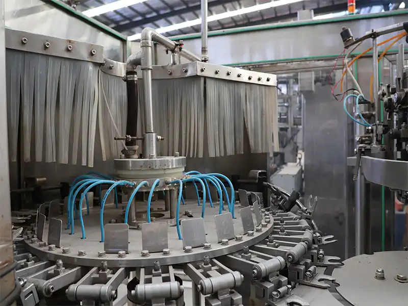 Three-in-one gas-containing tank filling machine unit.jpg